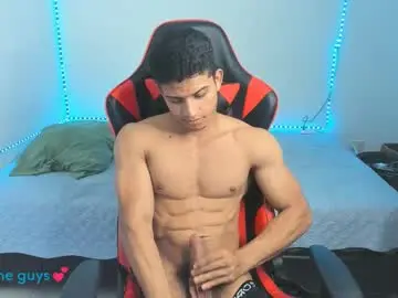 Chaturbate Adult Webcam of oliver_thompsson