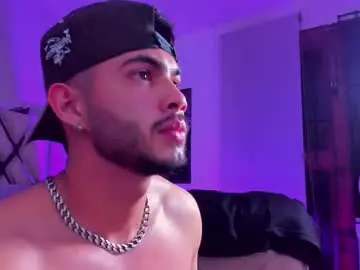 Chaturbate Free Live Porn of vincentblack_