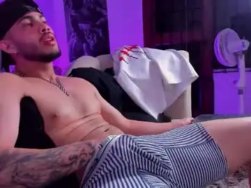 Chaturbate Nude Webcam of vincentblack_