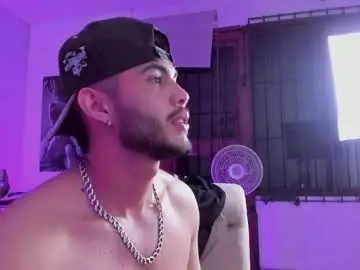 Chaturbate Adult Video Chat of vincentblack_