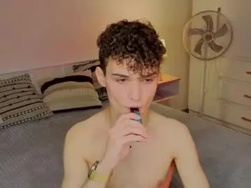 Chaturbate Watch Live Sex Cams of _dream_boys_