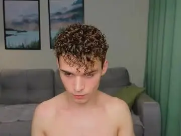 Chaturbate Nude Webcam of _dream_boys_