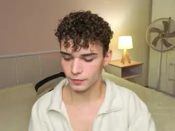 Chaturbate Adult Webcam of _dream_boys_