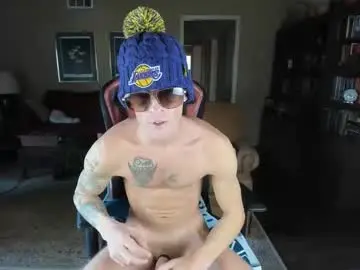 Chaturbate Best live sex cam show of machinecumkelly69