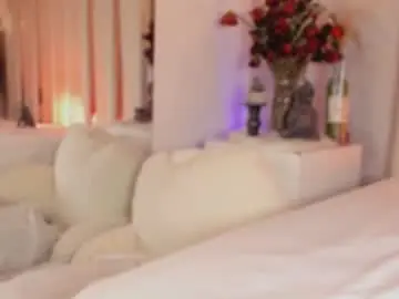 Chaturbate Live Sex Cam of nicolemorelli2
