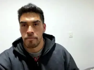 Chaturbate Live Sex Cam of noahsexx98