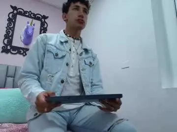 Chaturbate Free Porn Cam of zaid_branson