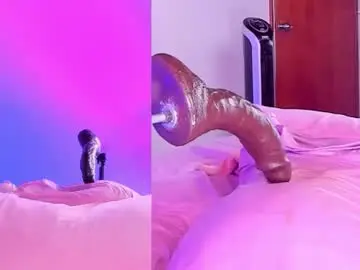 Chaturbate Nude Webcam of _mandyrose_