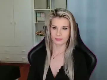 Chaturbate Free Porn Cam of kristineamore