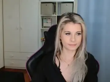 Chaturbate Sex Chat of kristineamore