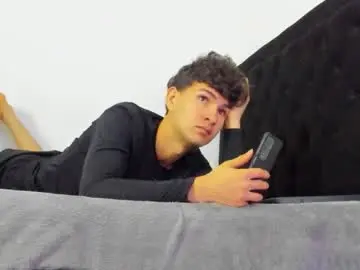 Chaturbate Free Porn Cam of leo183877