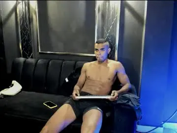 Chaturbate Adult Webcams of mr_maximo