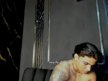 Chaturbate Live Porn of mr_maximo
