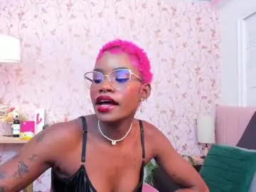 Chaturbate Live Sex Cam of amelia_adms