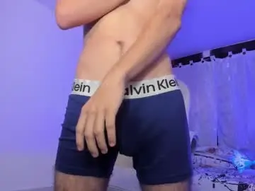 Chaturbate Live Sex Cam of jeremyy_boy