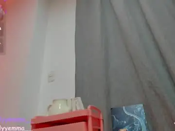 Chaturbate Adult Video Chat of lovelyemma__