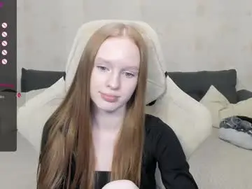 Chaturbate Free Live Porn of milymi_