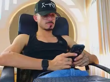 Chaturbate Live Porn of nick_millerj