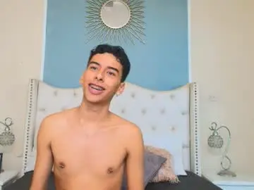 Chaturbate Adult Webcams of aiden_royce