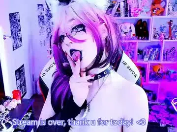 Chaturbate Watch Live Sex Cams of aki__ra