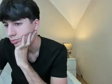Chaturbate Free Porn Cam of hotflirtyfella