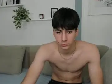 Chaturbate Free Live Porn of hotflirtyfella