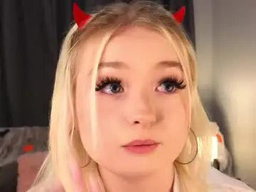 Chaturbate Live Porn of twinklefluff