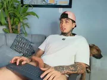 Chaturbate Free Porn Cam of juan_alvarez18