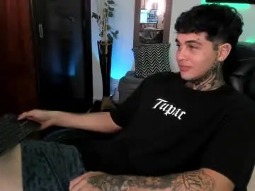 Chaturbate Watch Live Sex Cams of juan_alvarez18