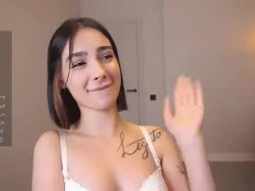 Chaturbate Free Live Porn of loracopple