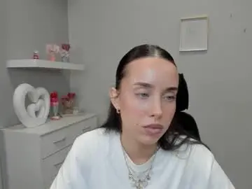 Chaturbate Sex Chat of adelesolo