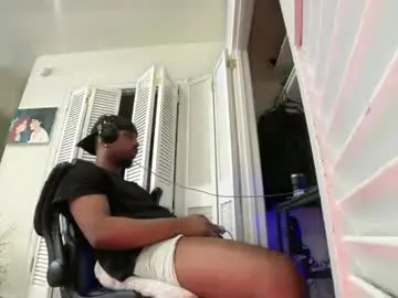 Chaturbate Free Live Porn of brownskinshortyy