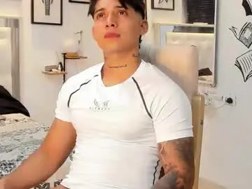 Chaturbate Live Sex of lunay_xtreemboy