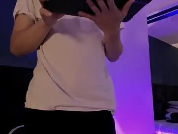 Chaturbate Nude Webcam of mikaelslow