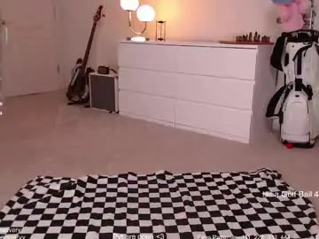 Chaturbate Private Sex Chat of petitebrat