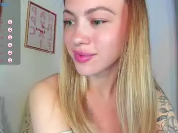 Chaturbate Live Sex Cam of damn_cutie2_