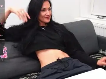 Chaturbate Sex Cam of agelina_summer