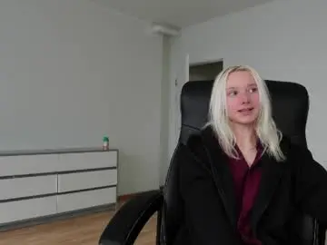 Chaturbate Live Porn of agelina_summer