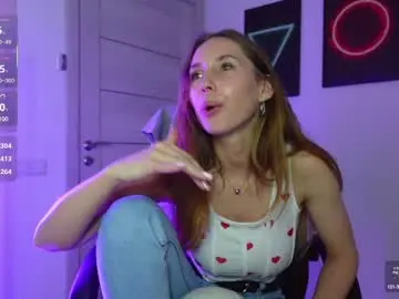 Chaturbate Best live sex cam show of agelina_summer