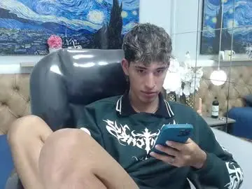 Chaturbate Free Live Porn of ferphoenix_