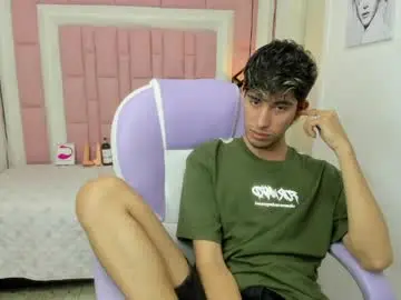 Chaturbate Sex Cam of ferphoenix_