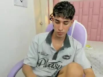 Chaturbate Free Porn Cam of ferphoenix_