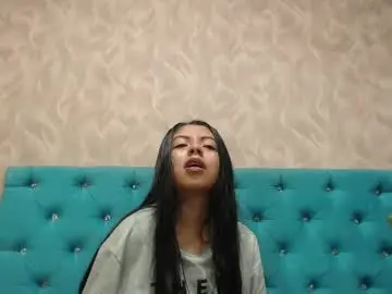 Chaturbate Live Sex of karolineburnx