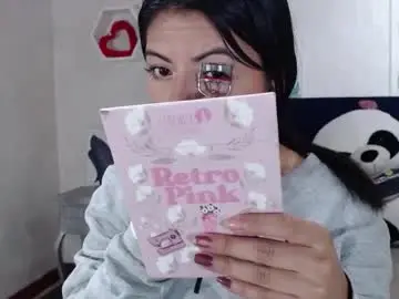 Chaturbate Live Sex Cam of karolineburnx