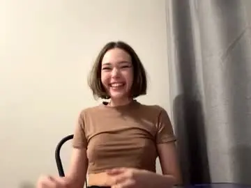 Chaturbate Sex Cam of redbullvibe