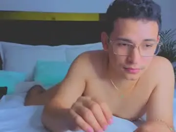 Chaturbate Adult Webcam of teddy_cowboy