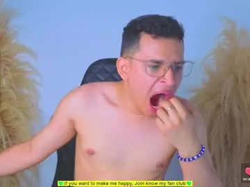 Chaturbate Free Porn Cam of teddy_cowboy