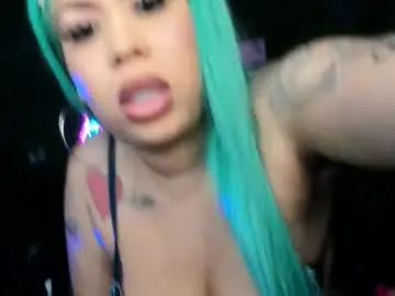 Chaturbate Live Sex Cam of bigbuttsarena