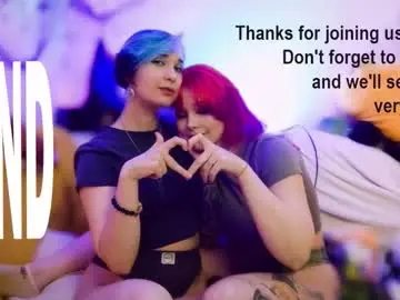 Chaturbate Nude Webcam of fox_and_dog