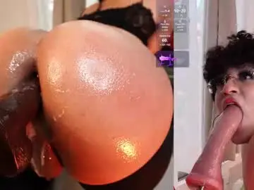 Chaturbate Live Sex Cam of playful_adriana